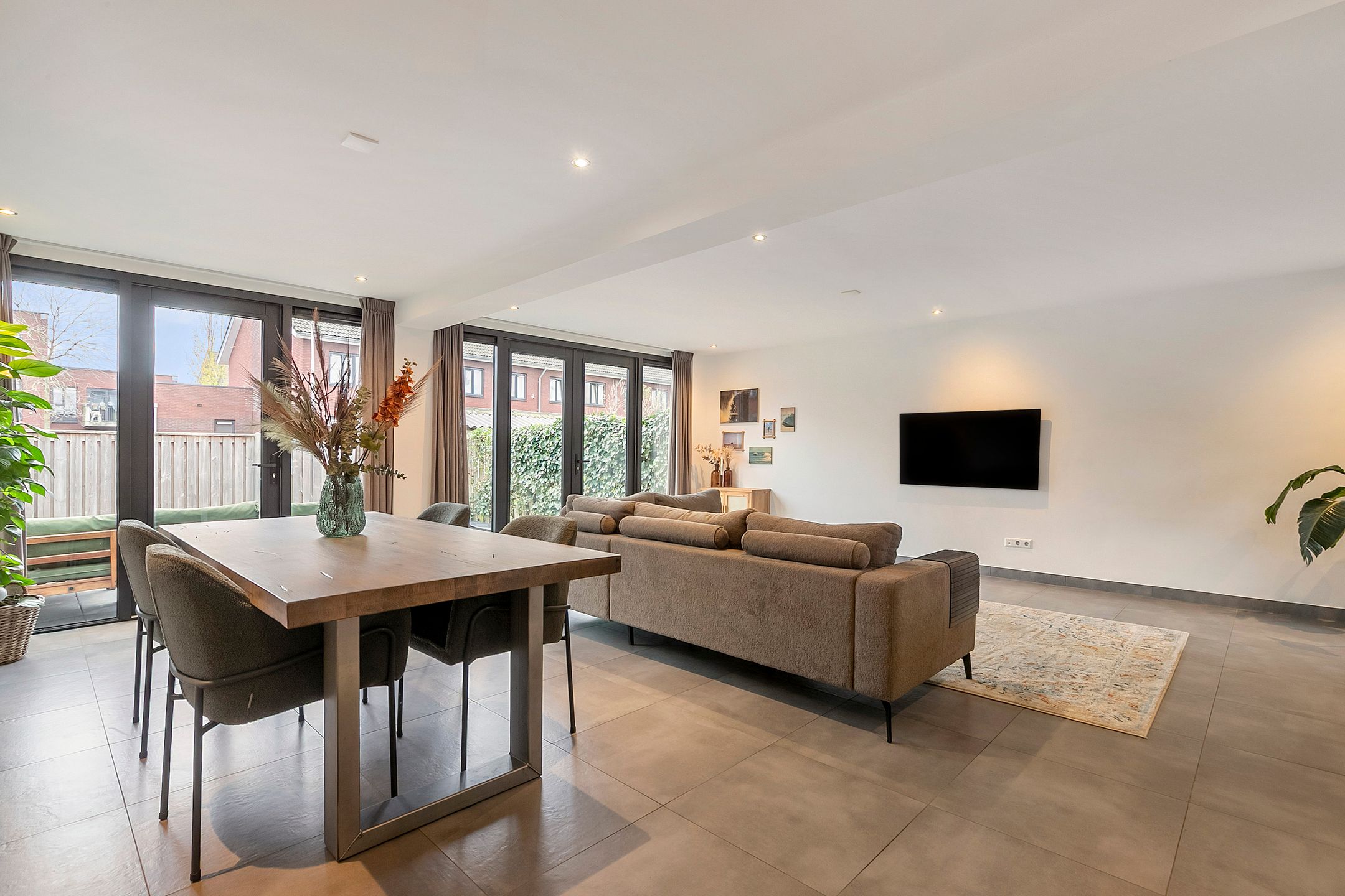 Photo 6 of Bredestraat 33