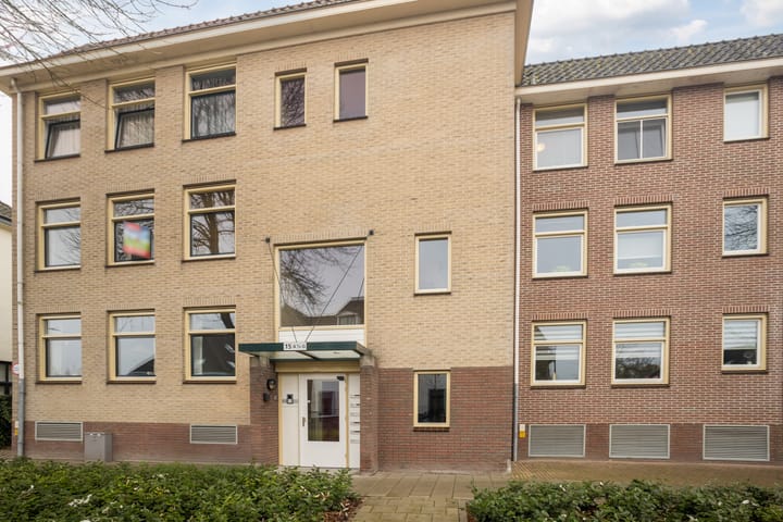 Photo 4 of Tramstraat 15-B