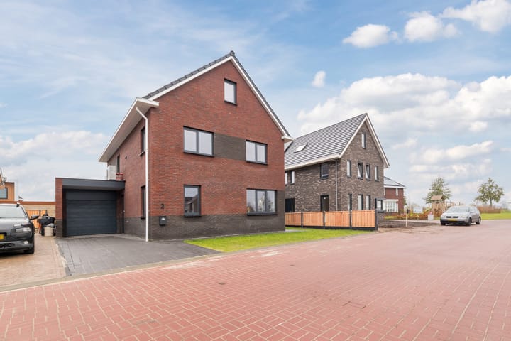 Photo 4 of Van Ruysdaelplantsoen 2