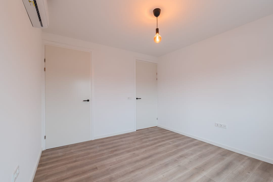 Photo 31 of Van Ruysdaelplantsoen 2