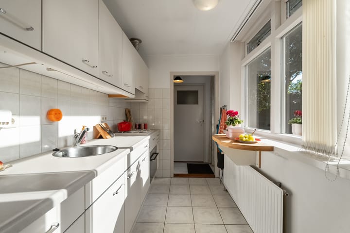 Foto 10 van Lombokstraat 3