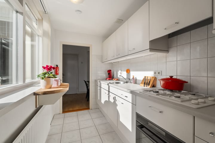 Foto 12 van Lombokstraat 3