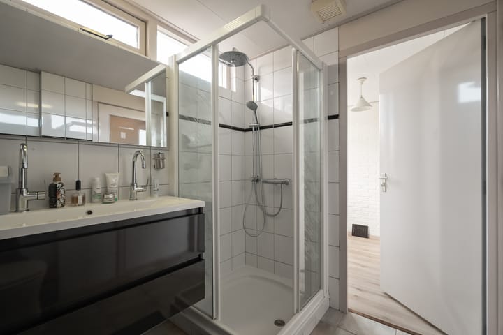 Foto 21 van Lombokstraat 3