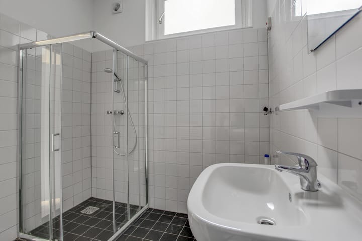 Photo 7 of Reinaert de Vosstraat 4-H