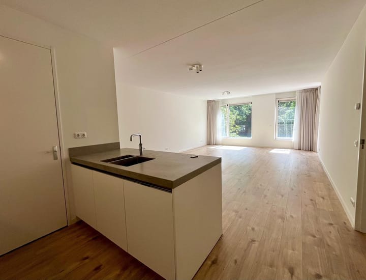 Foto 10 van van Vollenhovenlaan 106