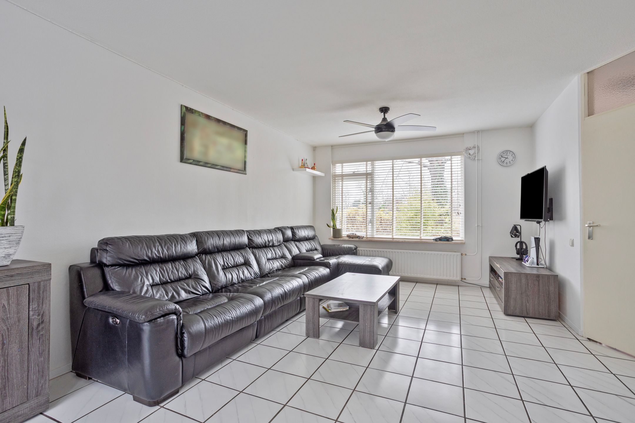 Photo 6 of Levermosstraat 60