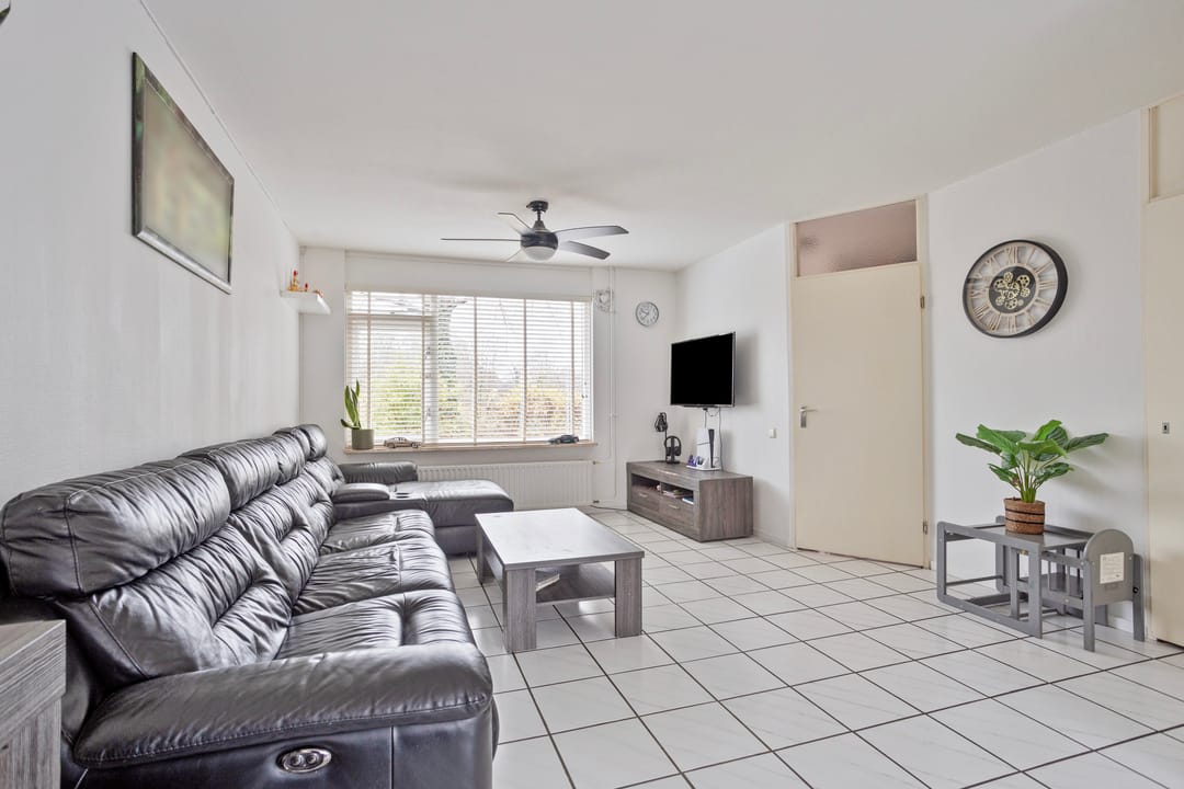 Photo 7 of Levermosstraat 60