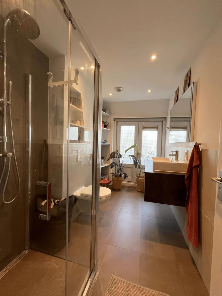 Foto 9 van Duizendschoonstraat 35-C