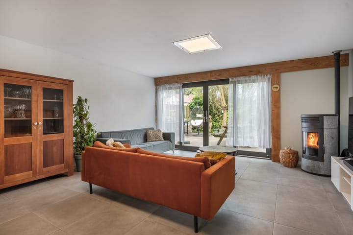 Foto 22 van Burgemeester Posweg 65