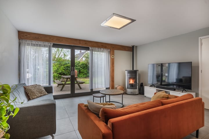 Foto 23 van Burgemeester Posweg 65