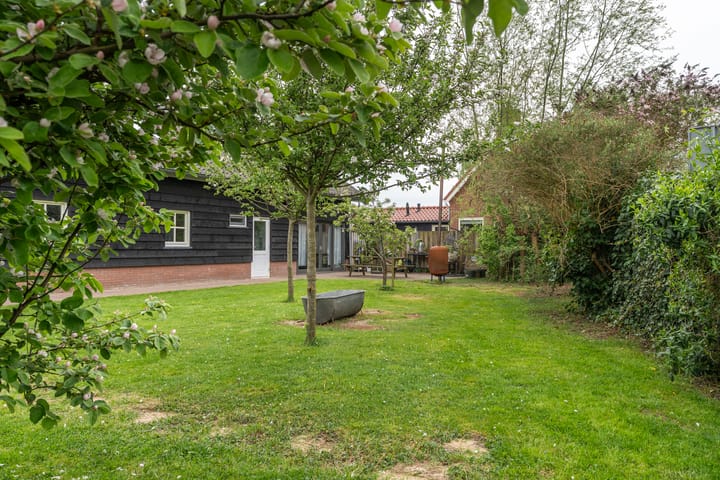 Foto 40 van Burgemeester Posweg 65