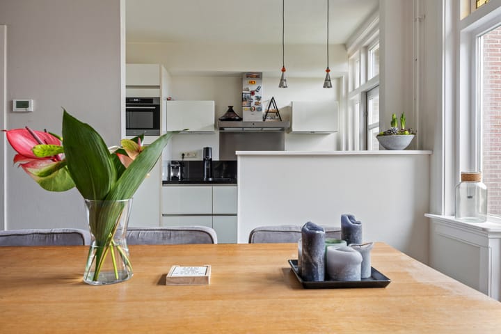 Photo 27 of Irenestraat 26