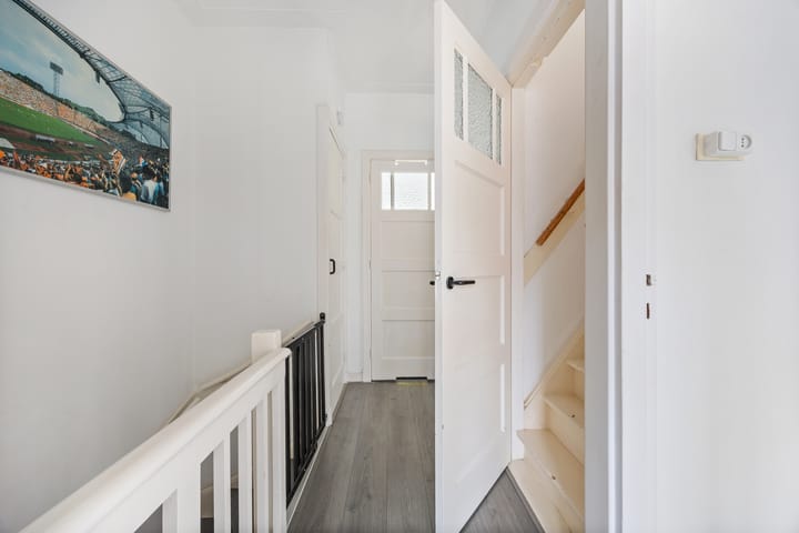 Photo 35 of Irenestraat 26