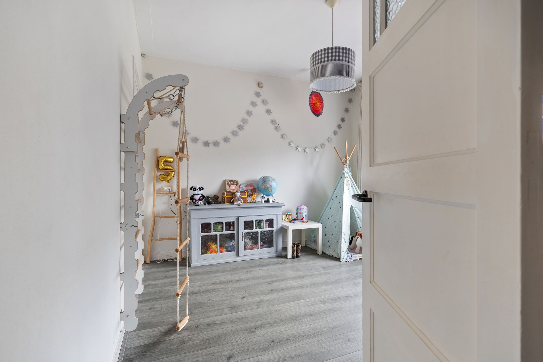 Foto 39 van Irenestraat 26