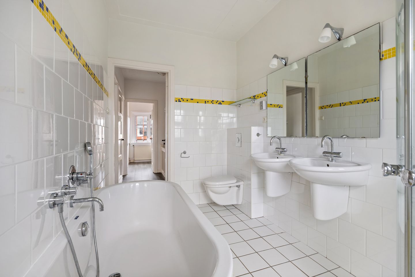 Foto 49 van Irenestraat 26