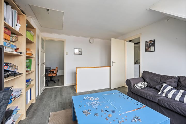 Photo 56 of Irenestraat 26