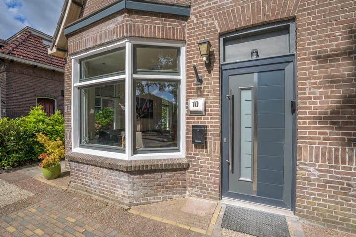 Photo 2 of Stationsstraat 10