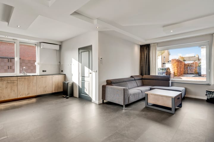 Photo 7 of Molenweg 34