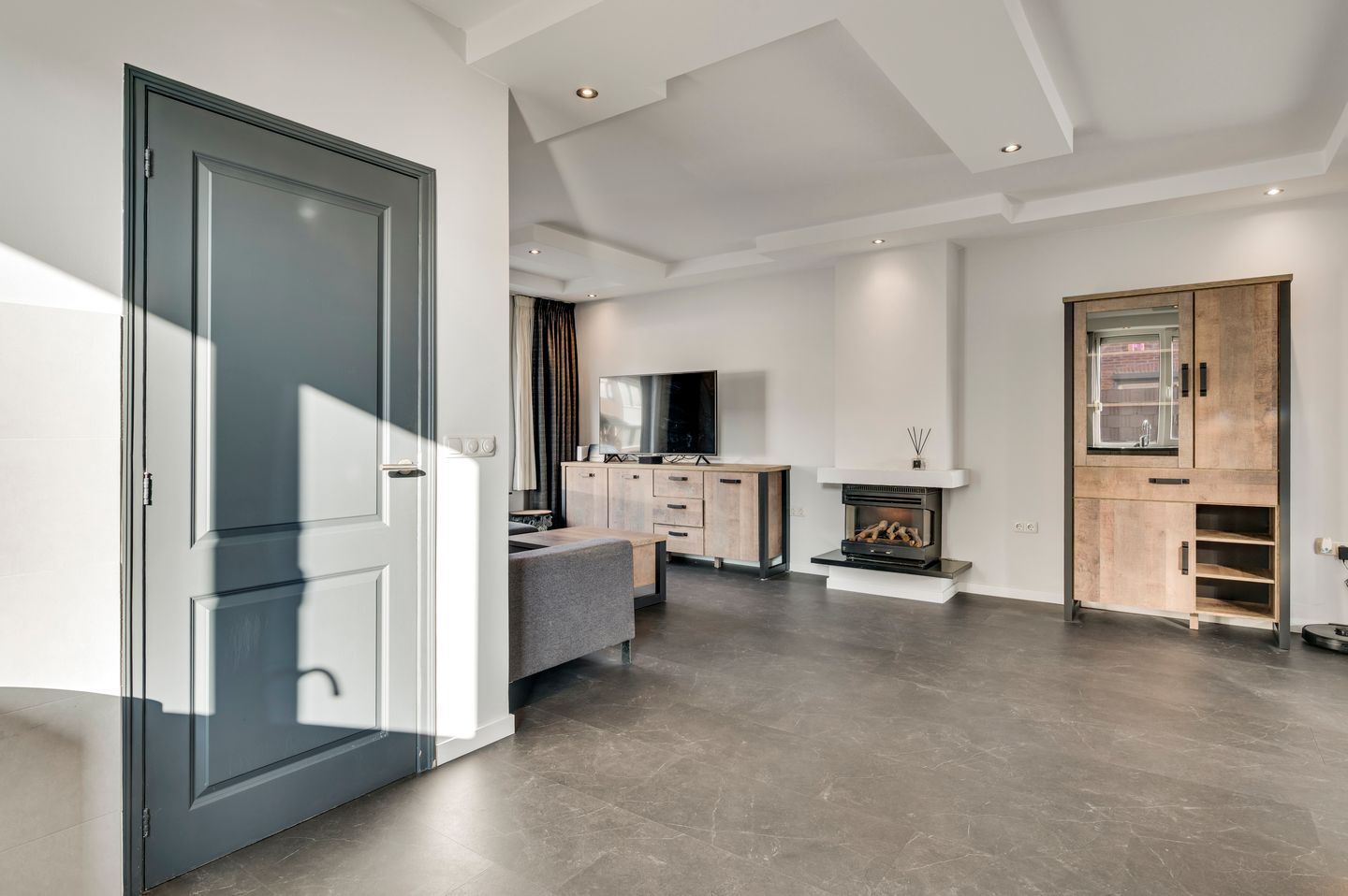 Foto 10 van Molenweg 34