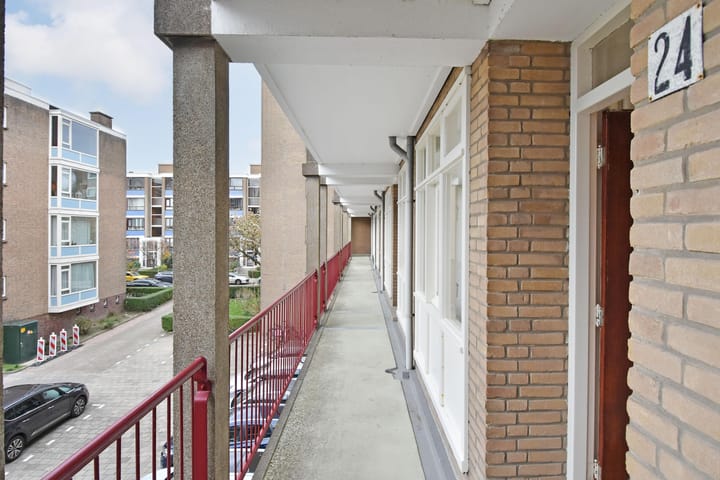 Photo 20 of Willem Pijperstraat 24