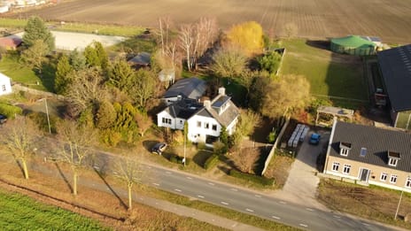 undefined main image