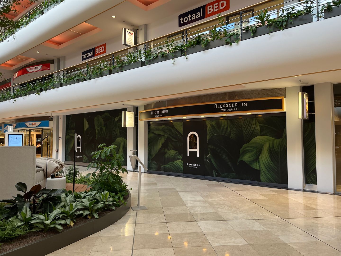 Bekijk foto 2 van Watermanweg 13