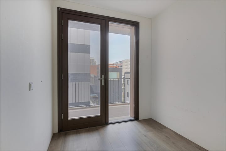 Foto 6 van Lia Doranastraat 39