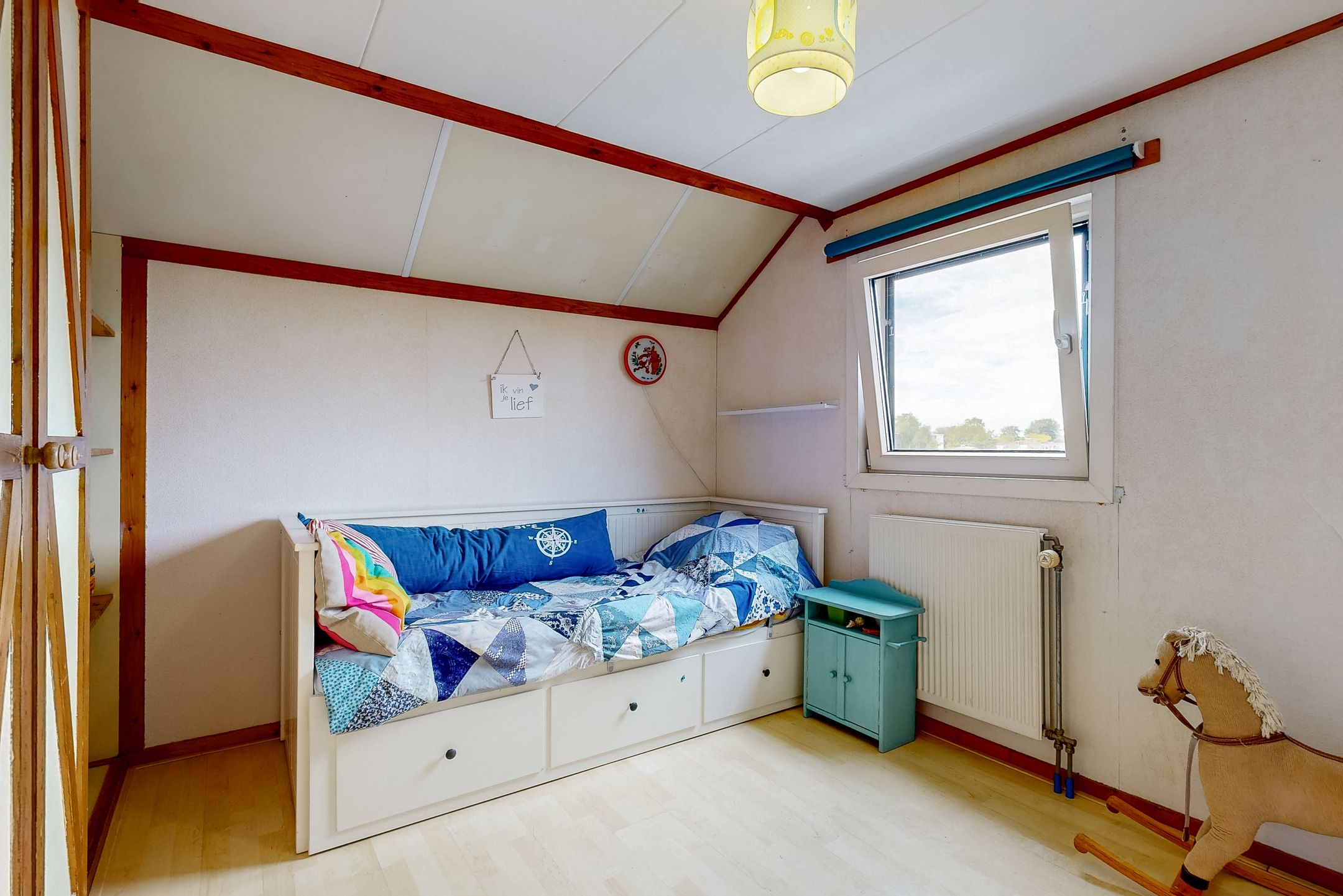 Foto 15 van Hoefbladstraat 3