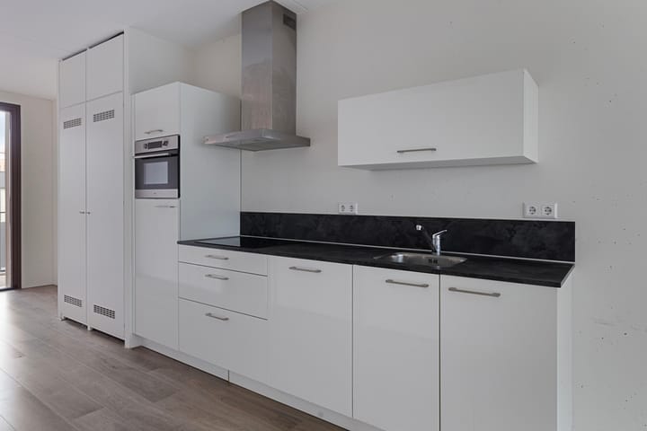 Foto 13 van Lia Doranastraat 39