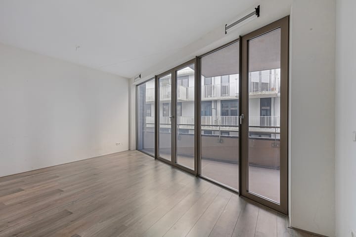 Foto 9 van Lia Doranastraat 39