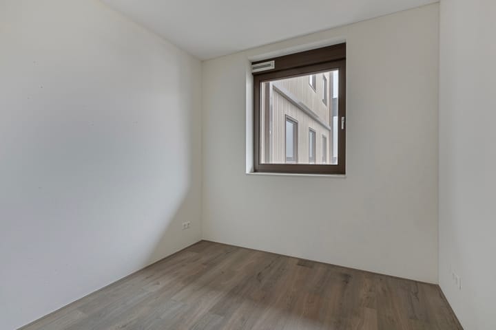 Foto 18 van Lia Doranastraat 39