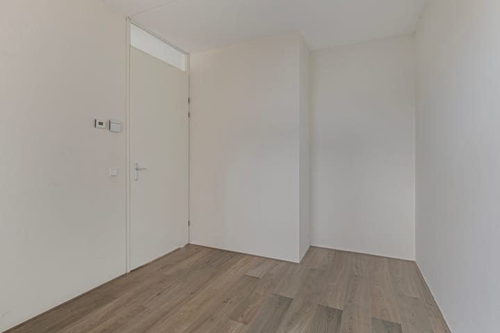 Foto 19 van Lia Doranastraat 39