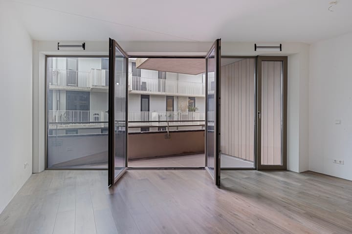 Foto 15 van Lia Doranastraat 39