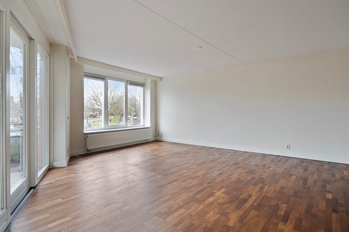 Photo 12 of Kamillelaan 45