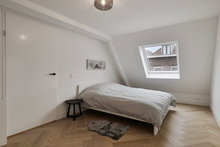 Photo 19 of Willem de Zwijgerstraat 8-D