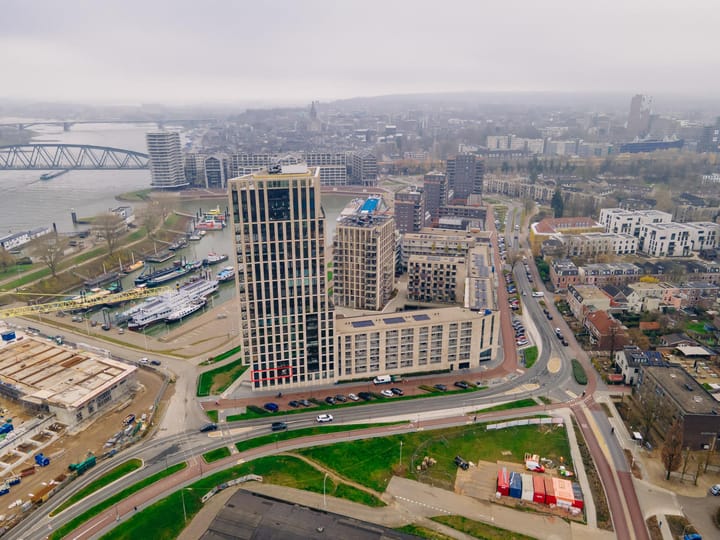 Photo 2 of Waalbandijk 421