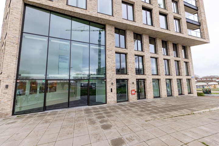 Photo 7 of Waalbandijk 421