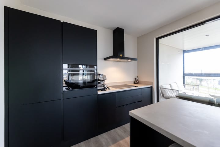 Photo 19 of Waalbandijk 421