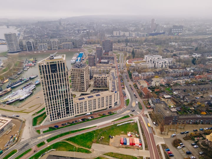 Photo 29 of Waalbandijk 421