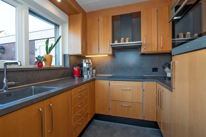 Photo 13 of Borg Ewsum 92