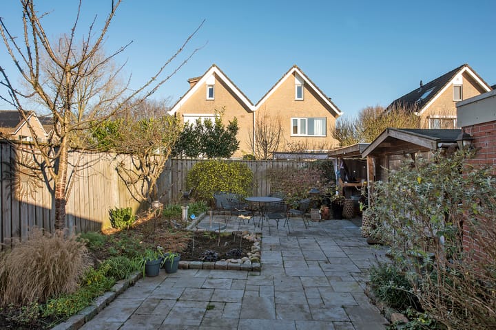 Foto 3 van Borg Ewsum 92