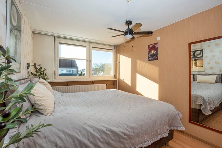 Photo 15 of Borg Ewsum 92