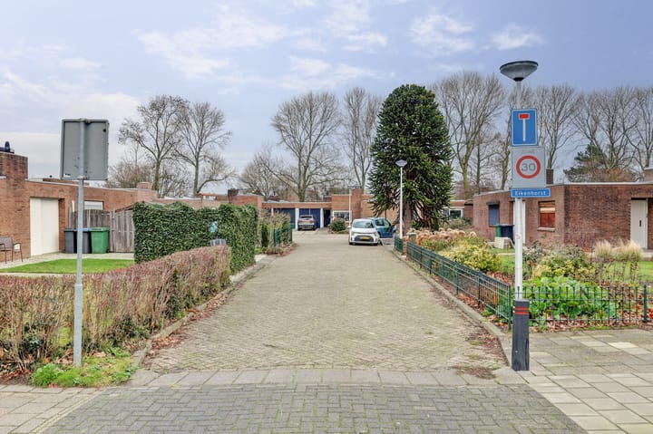 Photo 51 of Eikenhorst 3