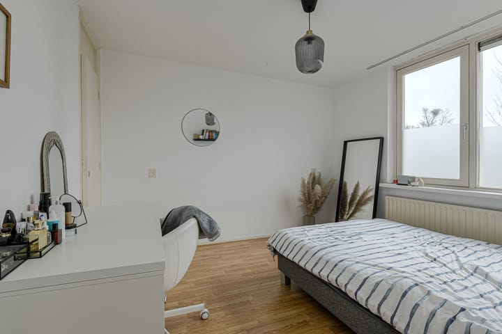 Photo 25 of Bachstraat 4