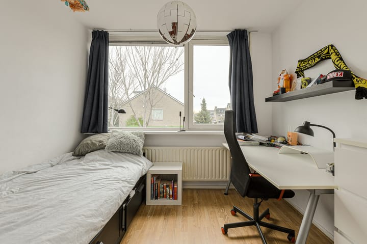 Photo 27 of Bachstraat 4