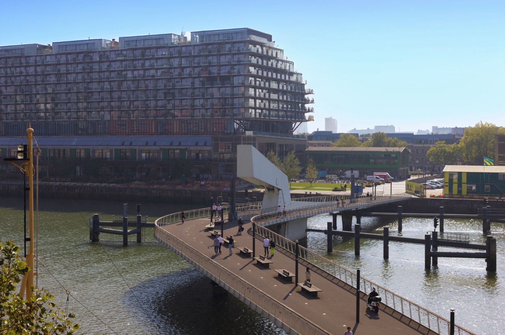 Foto 15 van Landverhuizersplein 2