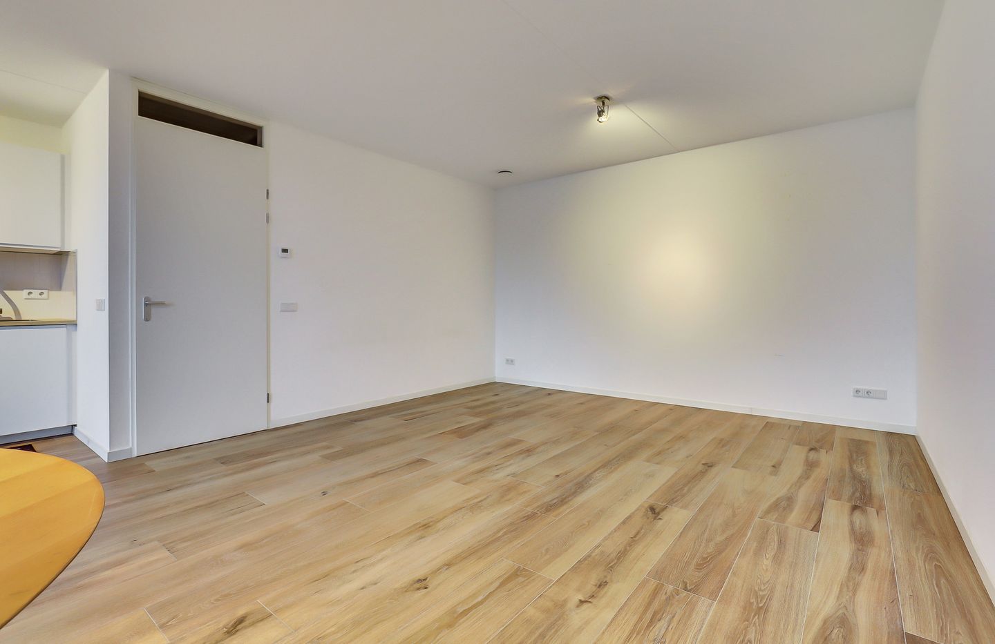 Photo 4 of Maasschriksel 155