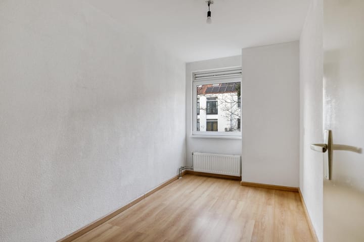 Foto 15 van Mathenesserdijk 34-B