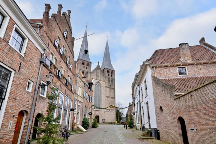 Bergstraat 48-50, Deventer