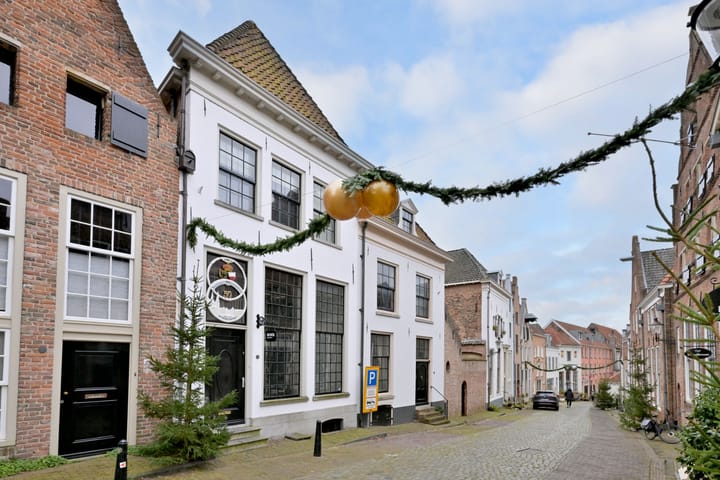 Bergstraat 48-50, Deventer